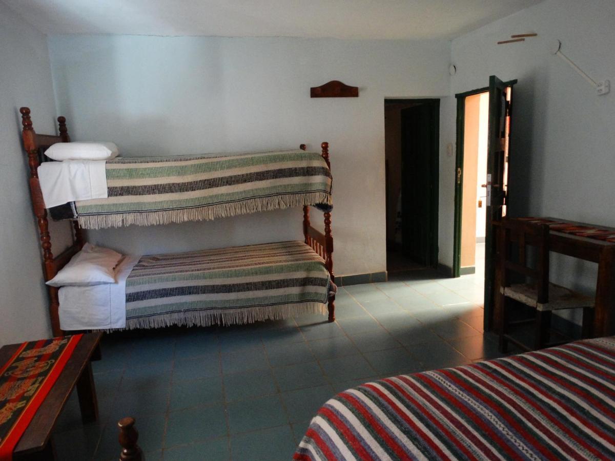 Hostal Milmahuasi Iruya Bagian luar foto