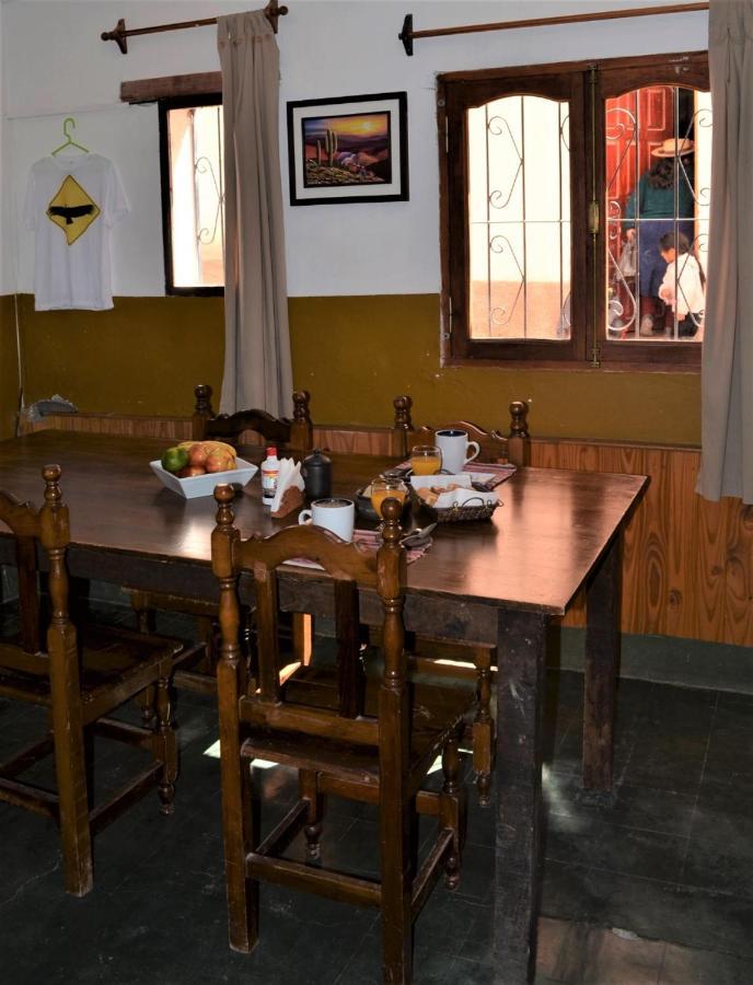 Hostal Milmahuasi Iruya Bagian luar foto