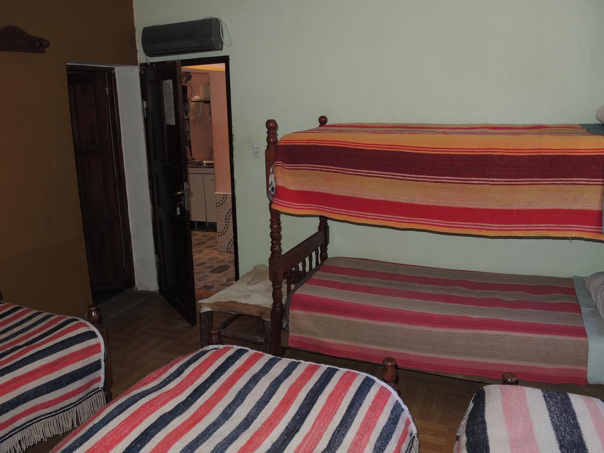 Hostal Milmahuasi Iruya Bagian luar foto