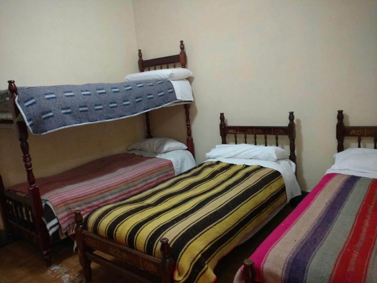 Hostal Milmahuasi Iruya Bagian luar foto